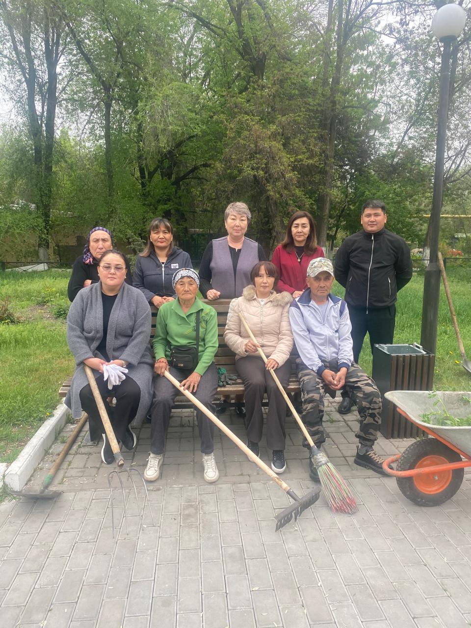 9 тонна қоқыс жиналды