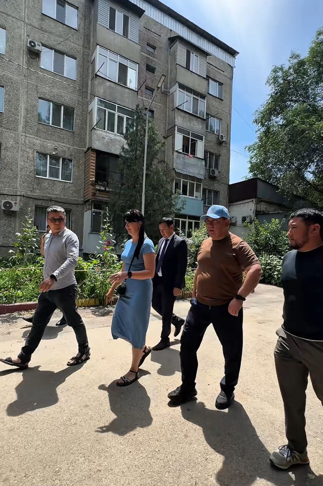 ЗАКОН И ПОРЯДОК: ВОДА, ДОРОГИ И ОТВЕТСТВЕННОСТЬ ПОДРЯДЧИКОВ — АКИМ ИЛИЙСКОГО РАЙОНА ПРОВЕЛ РАБОЧИЙ ОБЪЕЗД В БОРАЛДАЕ